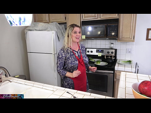 ❤️ Madrastra ordeñándole en la cocina antes de su cita ❌ Video de porno en es.hentaisun.ru ❌️❤️❤️❤️❤️❤️❤️❤️